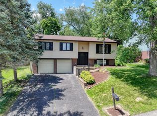 9 Meadow View Ct, Pittsburgh, PA 15239
