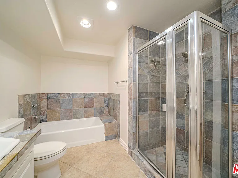 2311 Schader Dr #101 — Photo 20