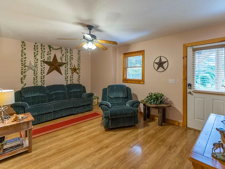 361 Deer Crossing Rd — Photo 11