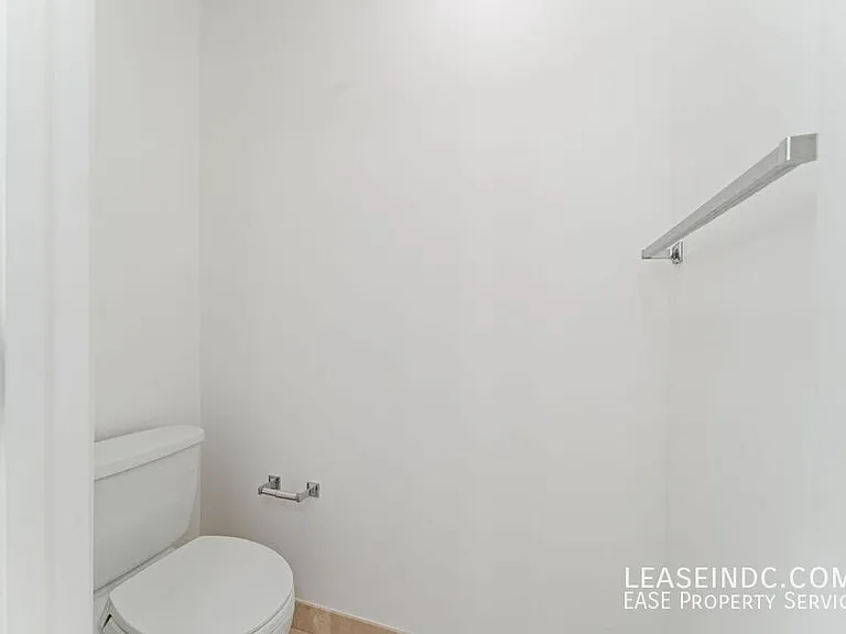 1922 12th St NW #2 — Photo 19