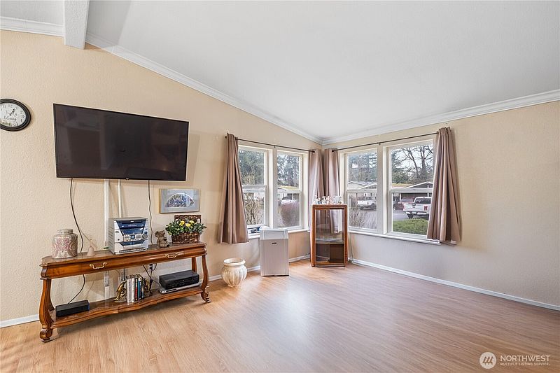 5th image of 16501 4th Avenue Ct E #95