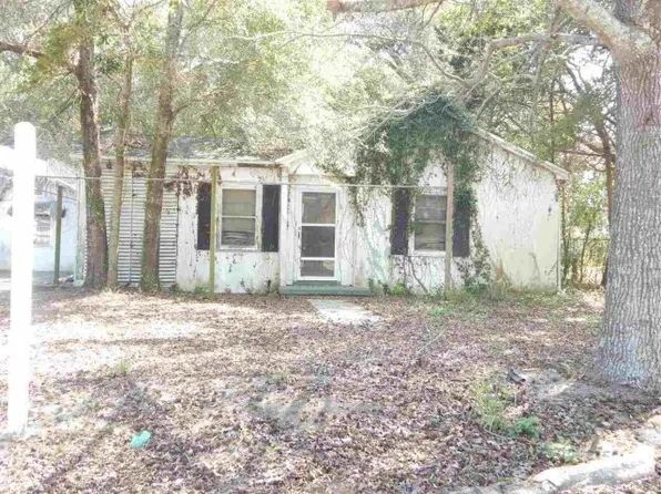 285 Chestnut St, Pensacola, FL 32506