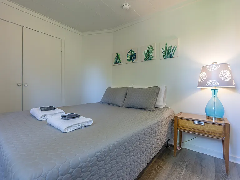 2906 Blue Star Hwy #2 — Photo 8