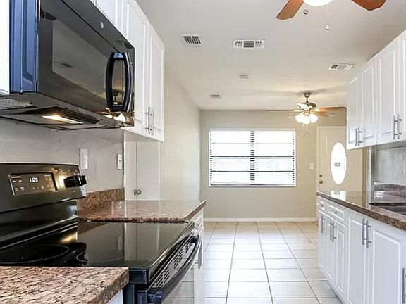 4th image of 1432 NE 28th St #1