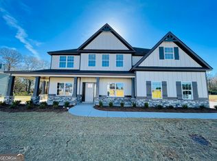 302 Bella Notte Cir, Warner Robins, GA 31088