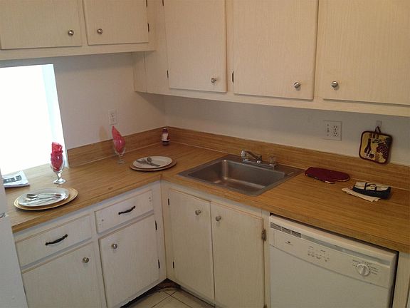 2nd image of 7960 Colony Cir N #5109