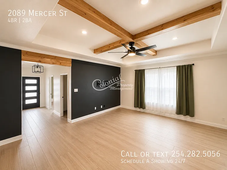 2089 Mercer St — Photo 2