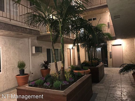 3rd image of 9344 National Blvd APT 15