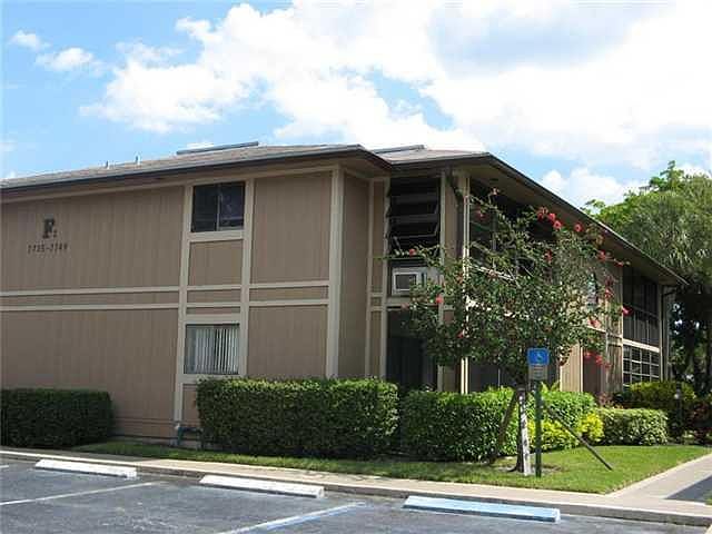 1st image of 7749 Ashmont Circle #208-2