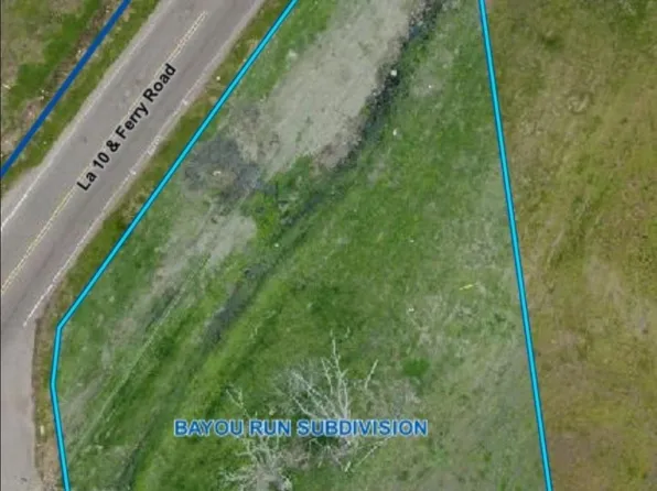 8576 Bayou Run Dr, New Roads, LA 70760