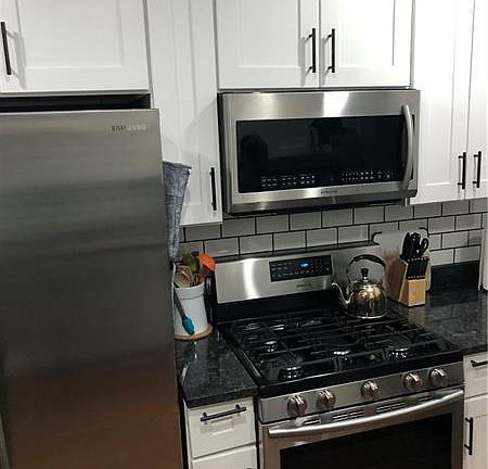 4th image of 5214 Carnegie St