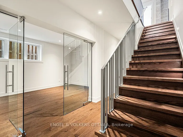 291 Billings Ave — Photo 39