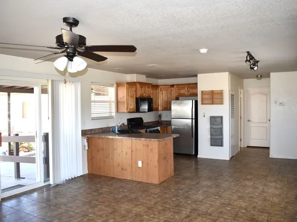 404 W Highway 82, Huachuca City, AZ 85616