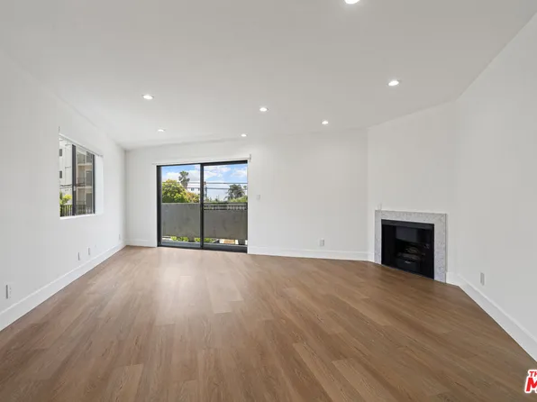 3939 Moore St, Los Angeles, CA