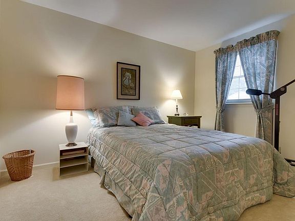 2nd Bedroom