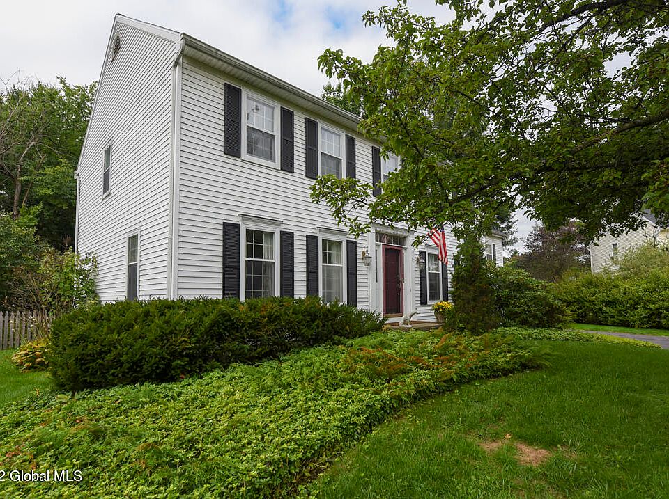 37 Voyage Drive, Glenmont, NY 12077 Zillow