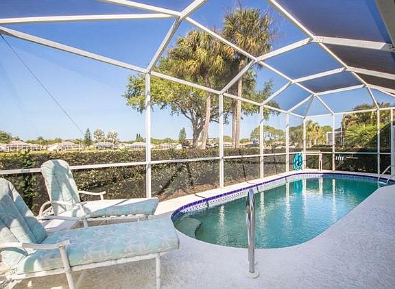 3rd image of 20740 Persimmon Pl