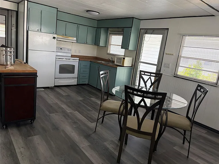 5221 Beechmont Ave — Photo 30