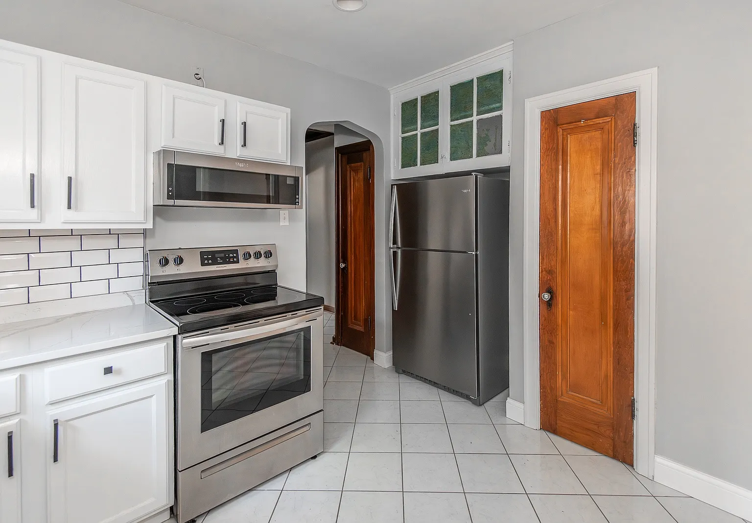 1 bed, 1.5 bath, 1000 sqft, $1,350 — Photo 4
