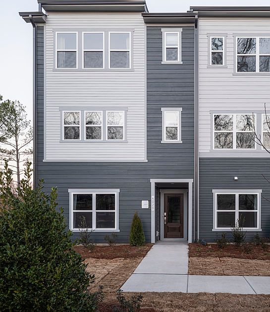 Model Home Exterior Style B