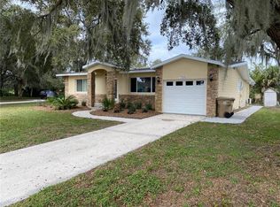 7215 Treasure Island Rd, Leesburg, FL 34788