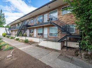 130 NE 17th Ave #16, Portland, OR 97232