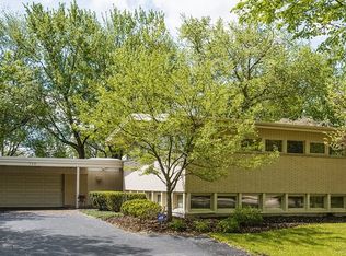 750 Brookvale Ter, Glencoe, IL 60022