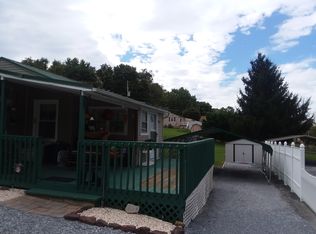 1021 Nave St, Elizabethton, TN 37643