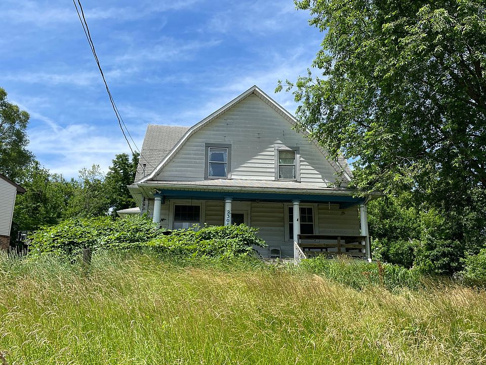2308 Indianola Ave, Des Moines, IA 50315 Zillow