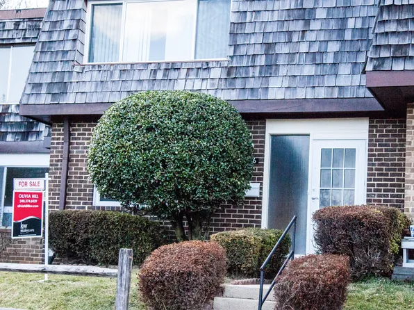 496 W Deer Park Rd #17-D, Gaithersburg, MD 20877