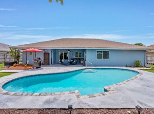 986 Cherry Lane, Wellington, FL 33414