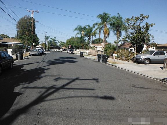 5th image of 12723 Fairgrove Ave