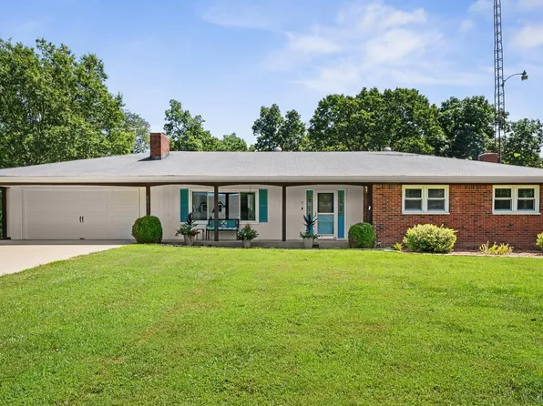 601 Yockey Ests, Mitchell, IN 47446