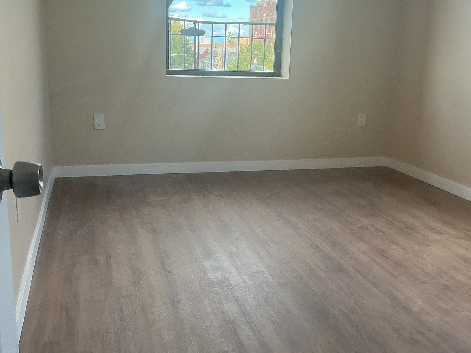 1 bed, 759 sqft, $2,200 — Photo 3