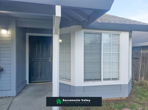 6916 Shady Woods Way