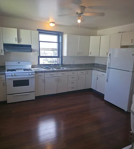 134 Nicholson St Photo 1