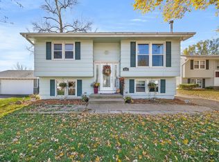 4201 Enden Ln, Des Moines, IA 50317