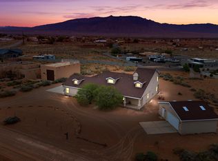 1810 Eucalyptus Rd NE, Rio Rancho, NM 87144