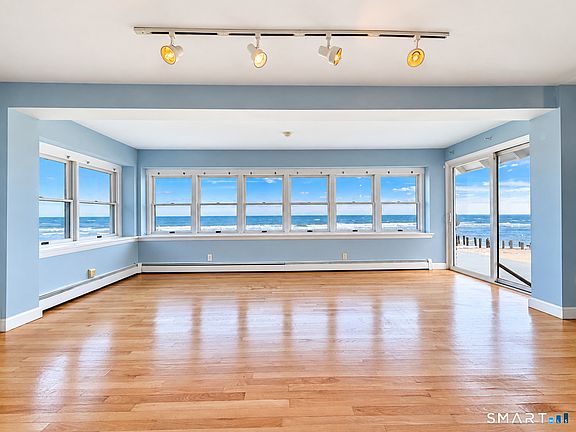 4th image of 138 Shorefront Street