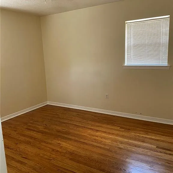 470 Evergreen Rd — Photo 9