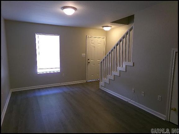 4th image of 101 Ellis Dr APT N