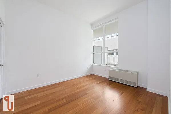 Rented by Up Real Estate Advisors LLC | media 12