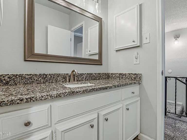 6700 Escondido Dr #G9 — Photo 22