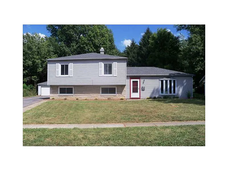 116 N Grace Ave photo 1