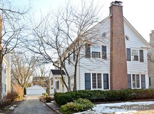 520 Meadow Rd, Winnetka, IL 60093