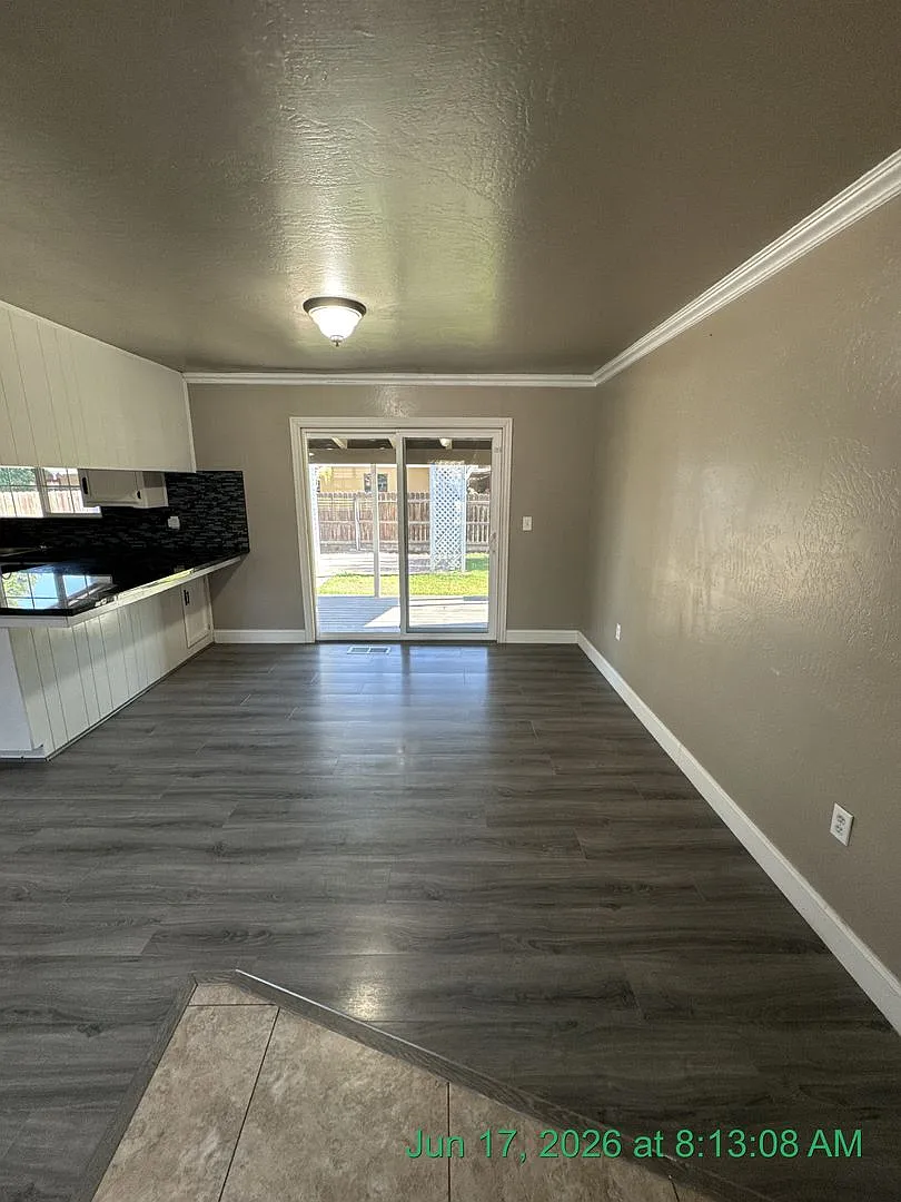 Beautiful Home available in Visalia! — Photo 4