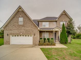 111 Harrier Ct, La Vergne, TN 37086