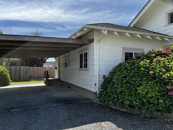 2nd image of 3650 Spear Ave #3650A