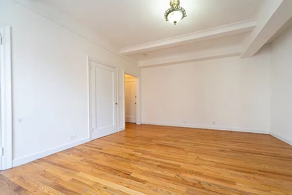 Rented by Platinum Properties | media 17