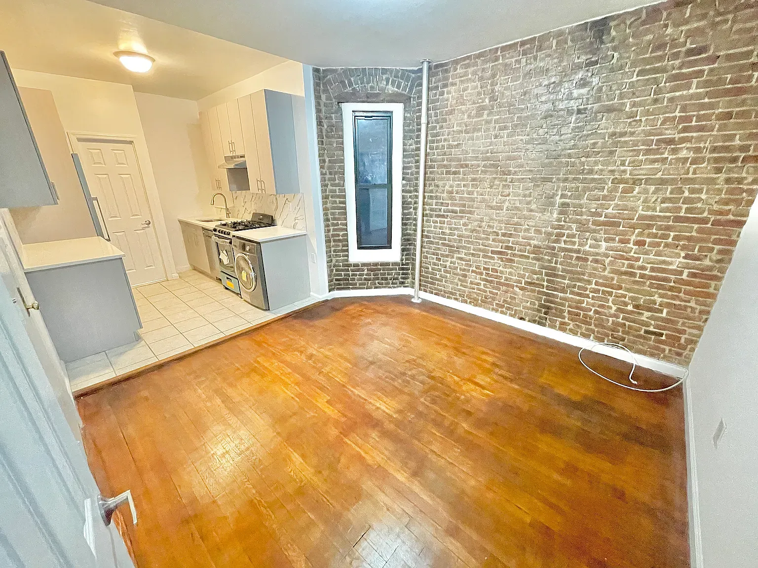 342 East 65th Street — Photo 2